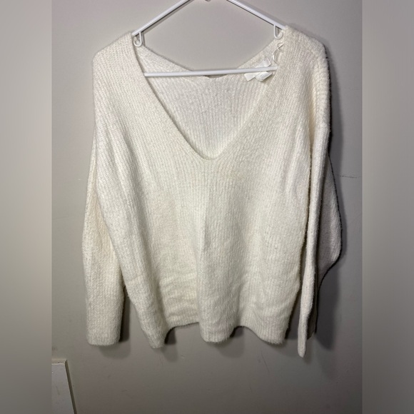 H&M white long sleeve sweater | size Large - Picture 1 of 3